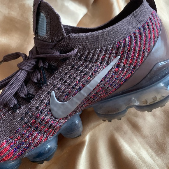 Nike Air Max. Like new, worn only a few times. - Picture 7 of 9